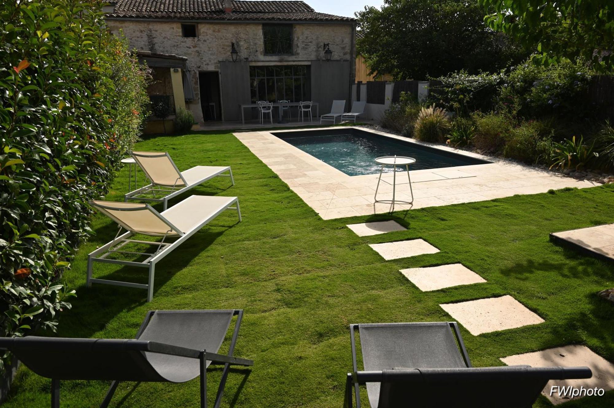 Flaux Gite De Charme "Puisneuf" Proche De Uzes מראה חיצוני תמונה